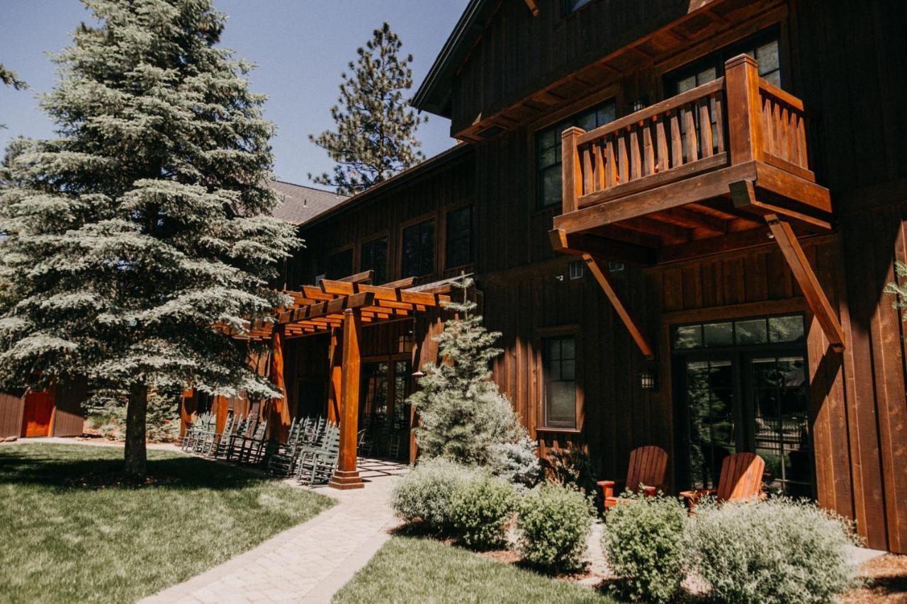 Fivepine Lodge Систерс Экстерьер фото