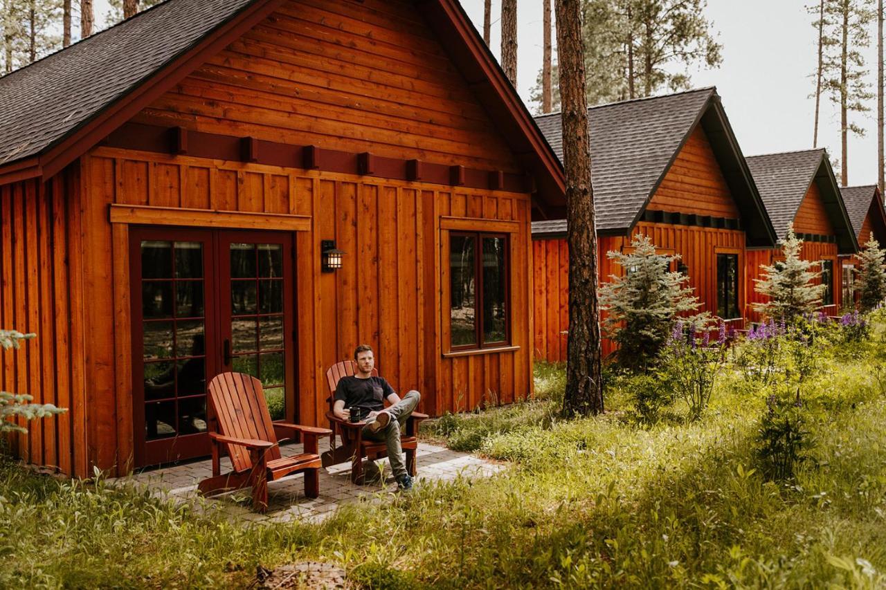 Fivepine Lodge Систерс Экстерьер фото