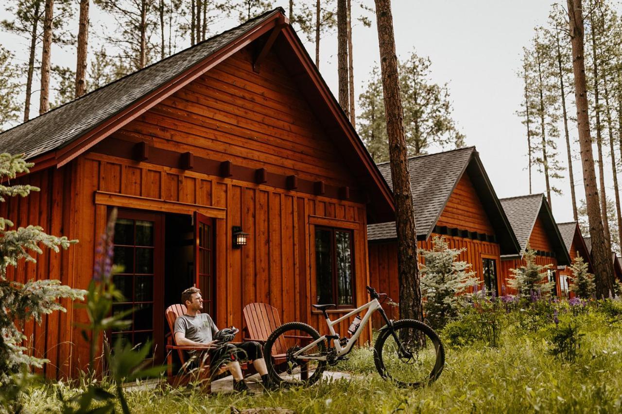 Fivepine Lodge Систерс Экстерьер фото